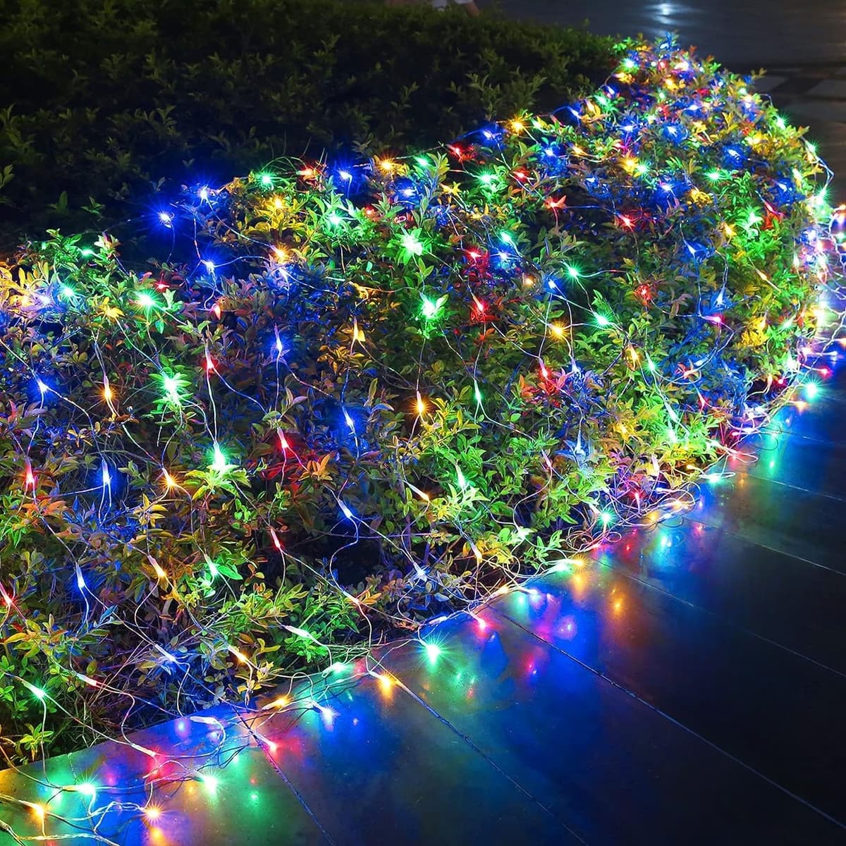 Instalatie Craciun Yoto, Tip Plasa, 3 m x 1 m, 160 LED-uri, Prelungitor 1.5 m, 8 Jocuri de Lumini, Interconectabila, Fir